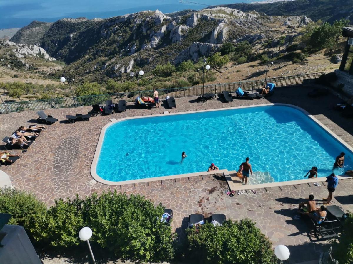 Santangelo Hotel Матината Екстериор снимка